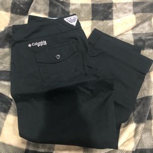 Black Columbia PFG Omni-shade Capri pants